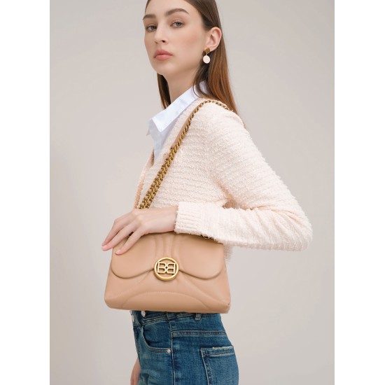 Small square bag with chain and one shoulder crossbody bag