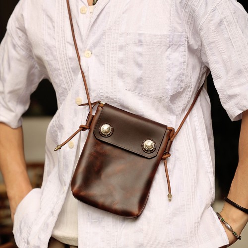 simple leather bag