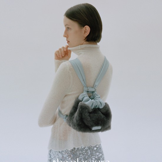 Sheepskin and wool integrated pleated bucket bag, shoulder bag, crossbody bag - Memoo.com