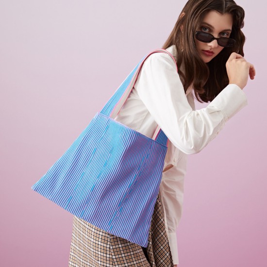 Knitted Phantom Bubble Gradient Tote Bag - Memoo.com