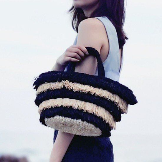 Straw bag, raffia, tassel tote, vacation shoulder bag, woven bag - Memoo.com