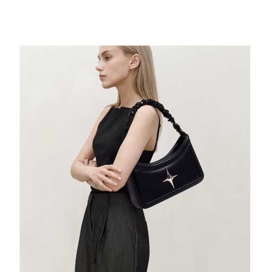 A simple and niche design shoulder bag - Memoo.com