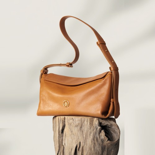 small leather purse crossbody