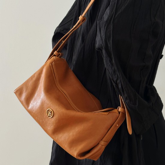 Large capacity shoulder bag Crossbody pillow hobo bag - Memoo.com