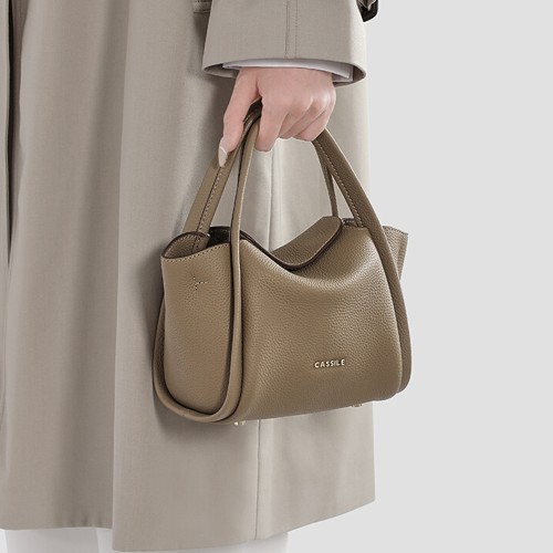 bottega veneta double knot