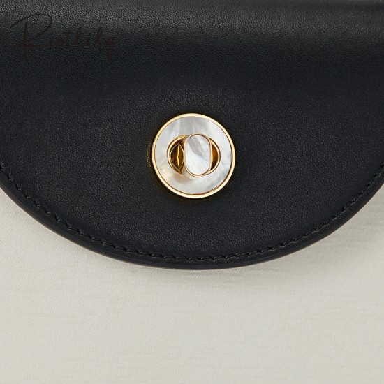 Compact handbag in black and white contrasting fashion - Memoo.com