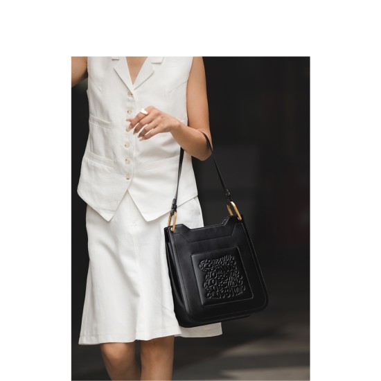 Cowhide commuter shoulder bag crossbody bag - Memoo.com