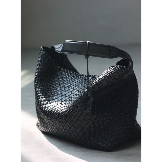 Hand woven versatile commuter bag, tote bag, women's bag