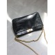 Womens commuter chain bag is worn crossbody over one shoulder - Memoo.com