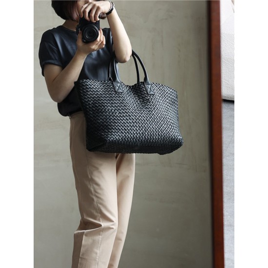 Temperament large-capacity crossbody bag - Memoo.com