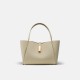 The handbag shoulder bag can be worn cross-body with a leather bag - Memoo.com