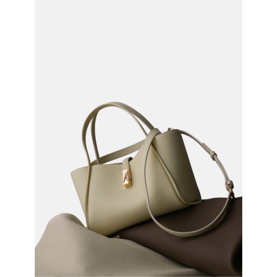 The handbag shoulder bag can be worn cross-body with a leather bag - Memoo.com