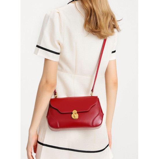 Red vintage shoulder bag for women