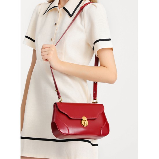 Red vintage shoulder bag for women