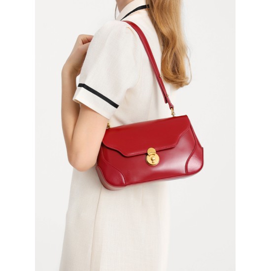 Red vintage shoulder bag for women