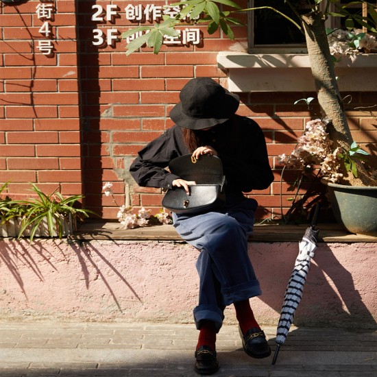 Single shoulder handbag and baguette bag - Memoo.com