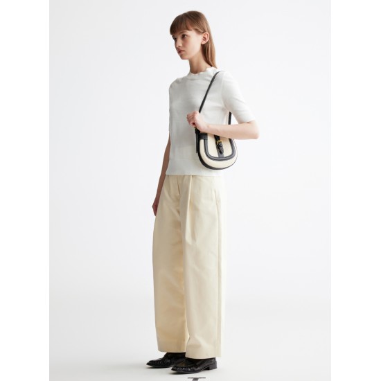 Commuter carry a one-shoulder underarm bag