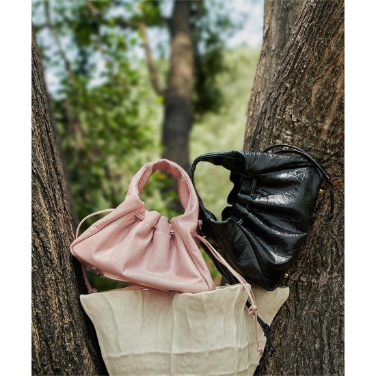 Scalloped small crossbody bag, pleated bag, textured drawstring leather shoulder bag - Memoo.com