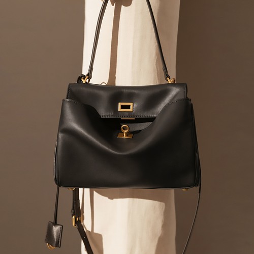 black marc jacobs bag