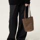 The top layer is a Hobo tote bucket bag - Memoo.com