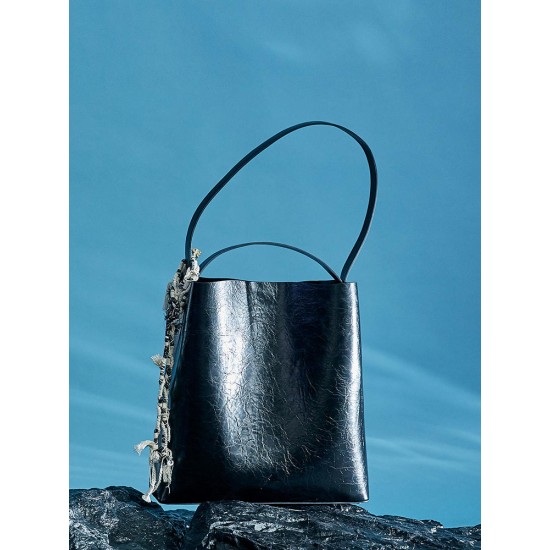 Cowhide handbag and womens shoulder bag - Memoo.com