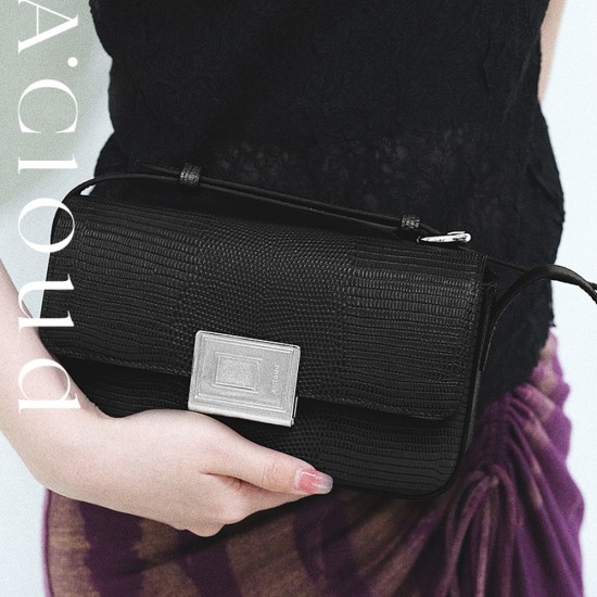 Lizard patterned textured cowhide shoulder bag - Memoo.com