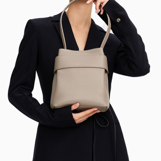 Single shoulder cowhide armpit bag, large capacity handbag for women - Memoo.com